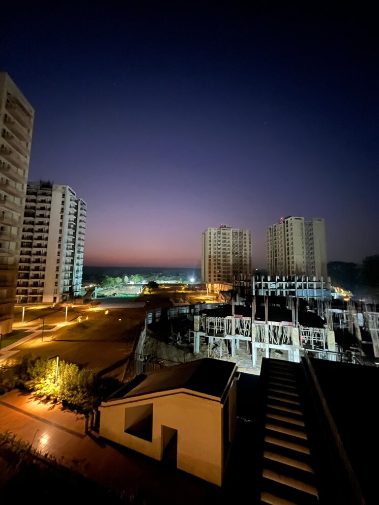 Exterior View, silverglades-the-melia 3.5 Bedroom 1845 Sq.Ft. Apartment In Sohna Sector 35 Gurgaon 8116942