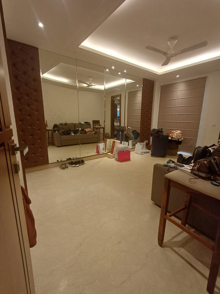 Master Bedroom, safdarjang enclave 3 Bedroom 2200 Sq.Ft. Builder Floor In Safdarjang Enclave Delhi 8117045