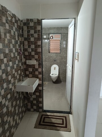 Bathroom in 1 BHK Apartment at Sector 5 Ghansoli – for Rent