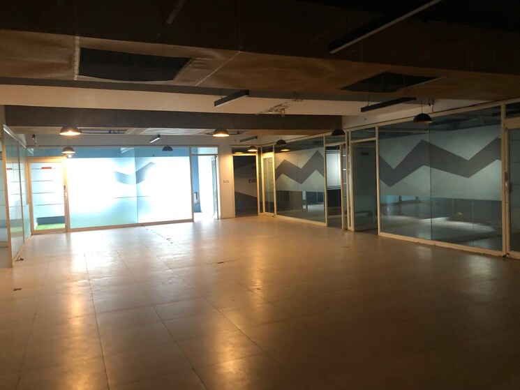 Gym, jubilee hills Commercial Office Space 5800 Sq.Ft. In Jubilee Hills Hyderabad 8117010