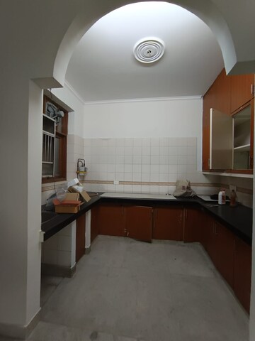 Kitchen in 3.5 BHK Apartment at Paschim Vihar – for Rent