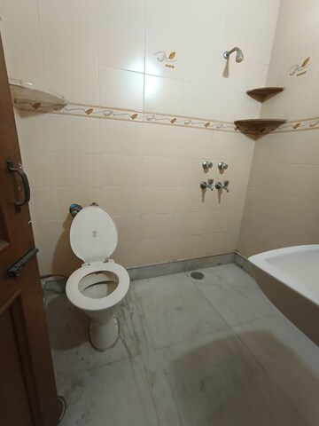 Bathroom in 3.5 BHK Apartment at Paschim Vihar – for Rent