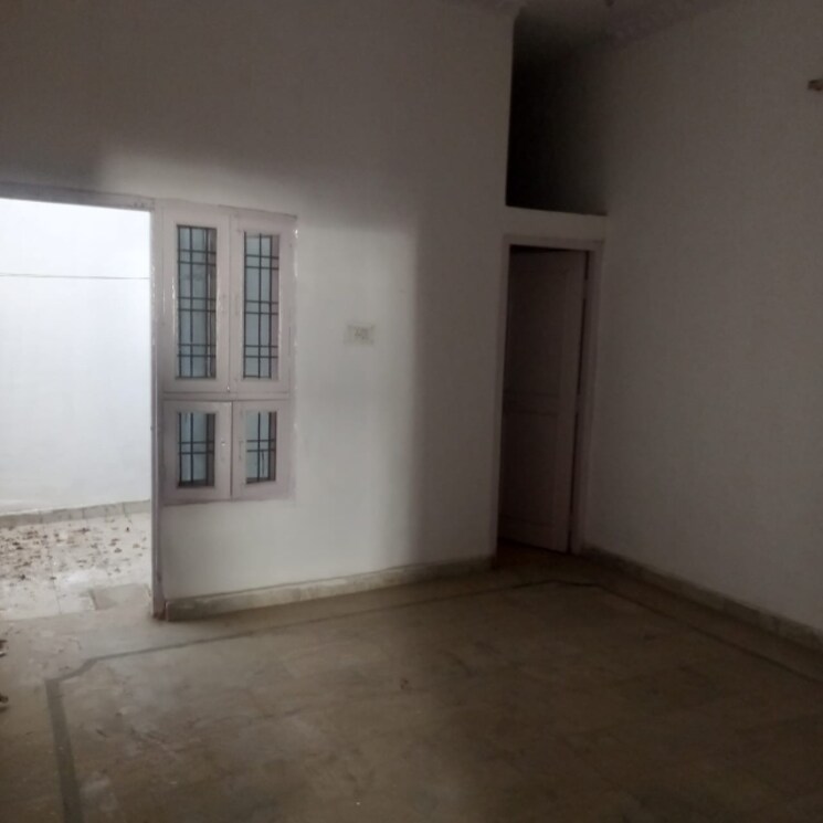Room, mohibullapur 4 Bedroom 1500 Sq.Ft. Independent House In Mohibullapur Lucknow 8117136