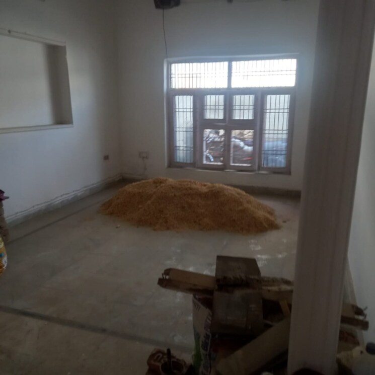 Room, mohibullapur 4 Bedroom 1500 Sq.Ft. Independent House In Mohibullapur Lucknow 8117136