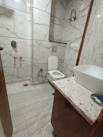 Master Bedroom in 3 BHK Apartment at Paschim Vihar – for Rent