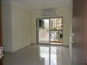 2 BHK Apartment For Resale in Siddhi Highland Haven Balkum Pada Thane  8117089