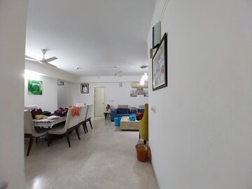Living Room in 4 BHK Apartment at DLF Park Place, Sector 54 – for Sale