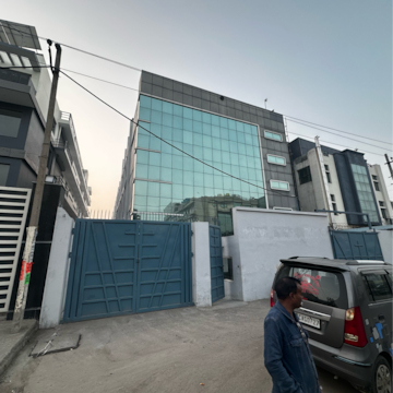 Commercial Warehouse 30000 Sq.Ft. For Rent in Sector 27c Faridabad  8117143