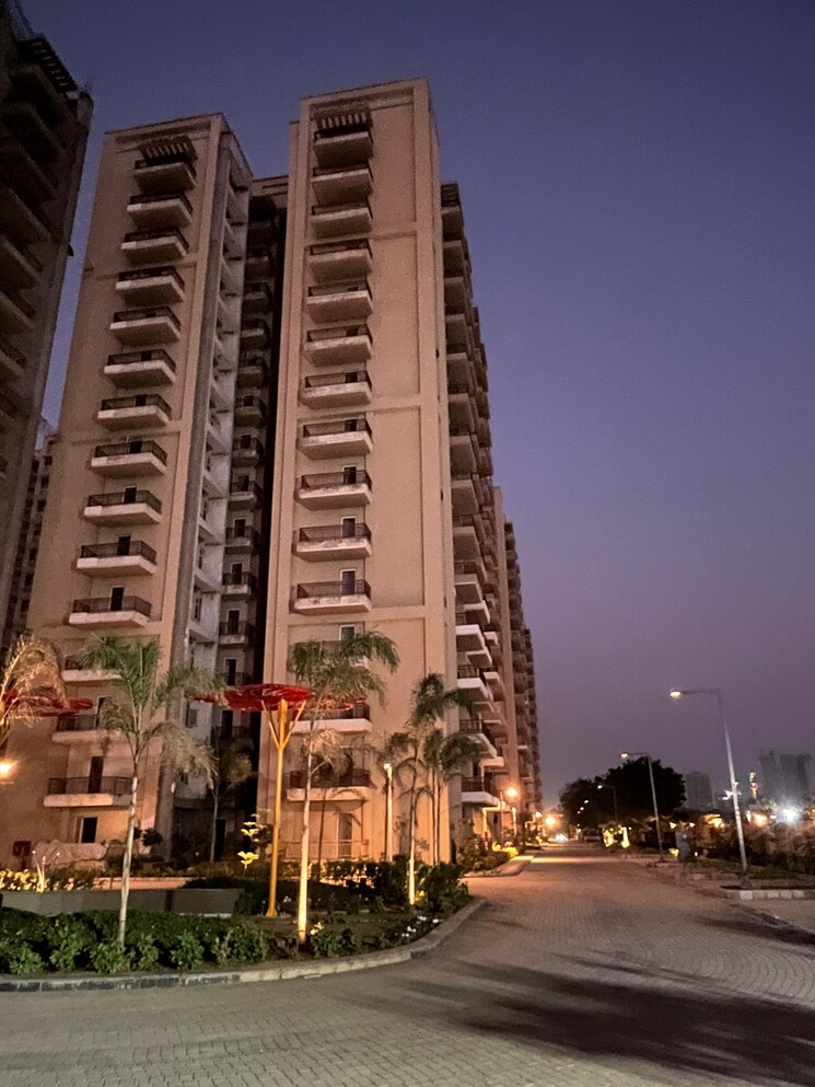 Exterior View, silverglades-the-melia 2.5 Bedroom 1425 Sq.Ft. Apartment In Sohna Sector 35 Gurgaon 8117195