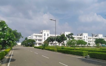 Plot For Sale in DLF Hyde Park, South Mullanpur