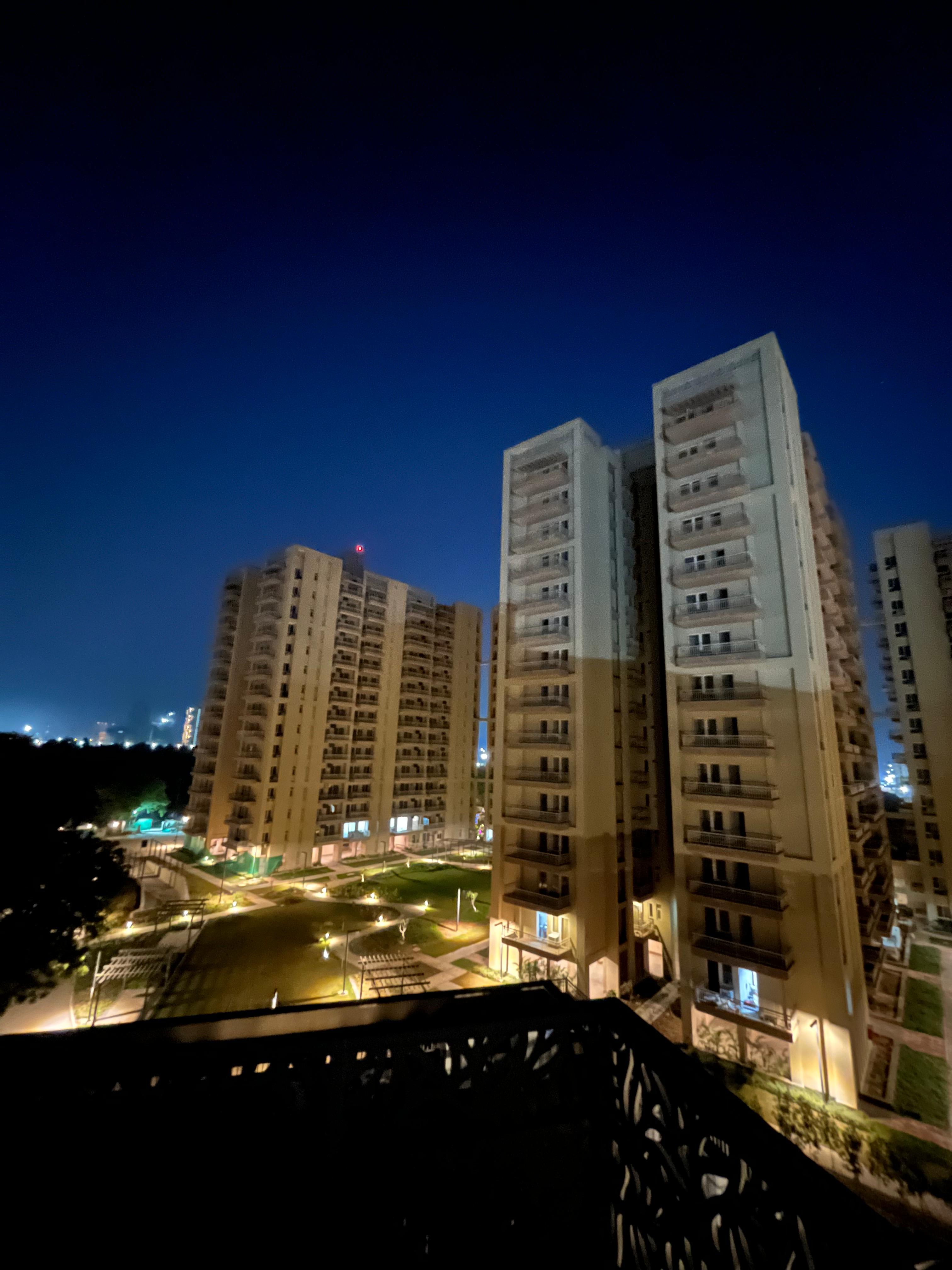 2.5 BHK + Study Room Apartment For Sale in Silverglades The Melia