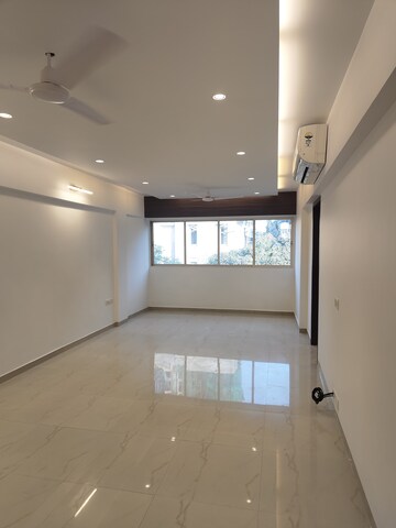 3 BHK Apartment For Rent in Amore Apartment Bandra West Mumbai  8117237