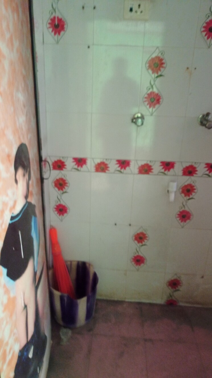 Bathroom, dombivli west Studio 350 Sq.Ft. Apartment In Dombivli West Thane 8117253