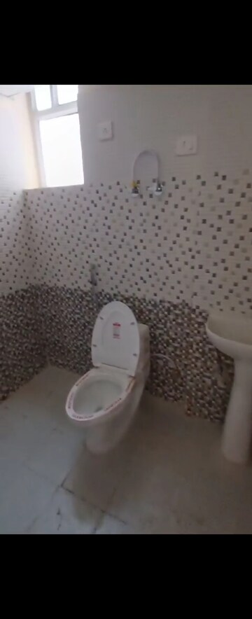 Bathroom in 2 BHK Apartment at Mehak Jeevan, Raj Nagar Extension – for Rent