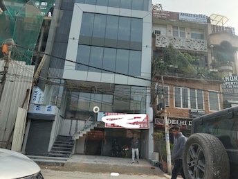 Commercial Shop 1800 Sq.Ft. For Rent in Paschim Vihar Delhi  8117284