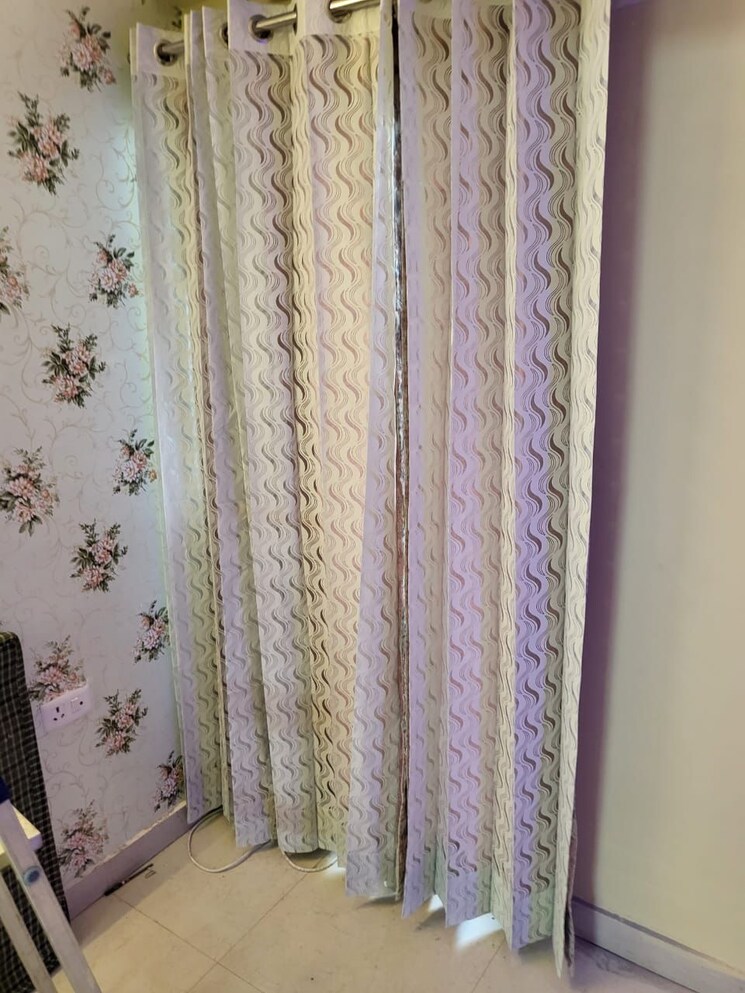 Bedroom, signature-global-the-roselia 2 Bedroom 800 Sq.Ft. Apartment In Sector 95a Gurgaon 8117316