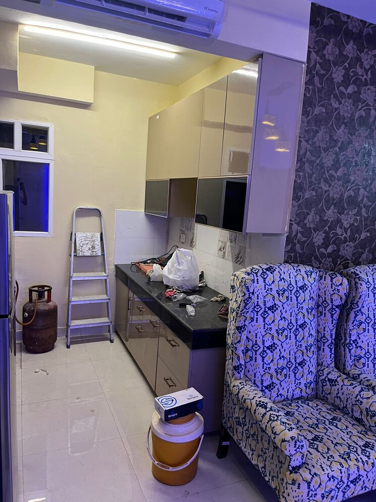 Master Bedroom, signature-global-the-roselia 2 Bedroom 800 Sq.Ft. Apartment In Sector 95a Gurgaon 8117316