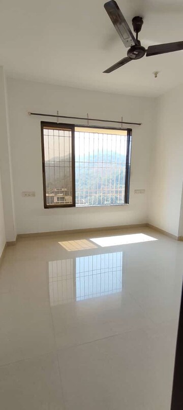 Room in 1 BHK Apartment at Cosmos Jewels Ruby, Ghodbunder Road – for Sale