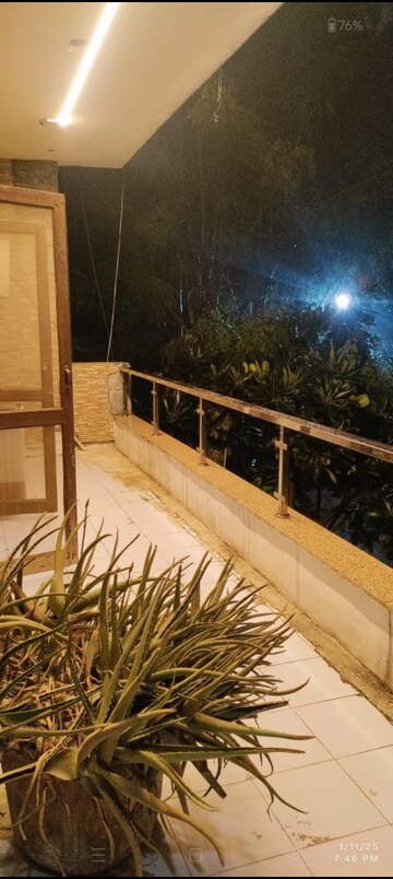Balcony in 3 BHK Builder Floor at Sector 23 – for Rent