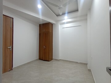 2 BHK Builder Floor For Rent in Saket