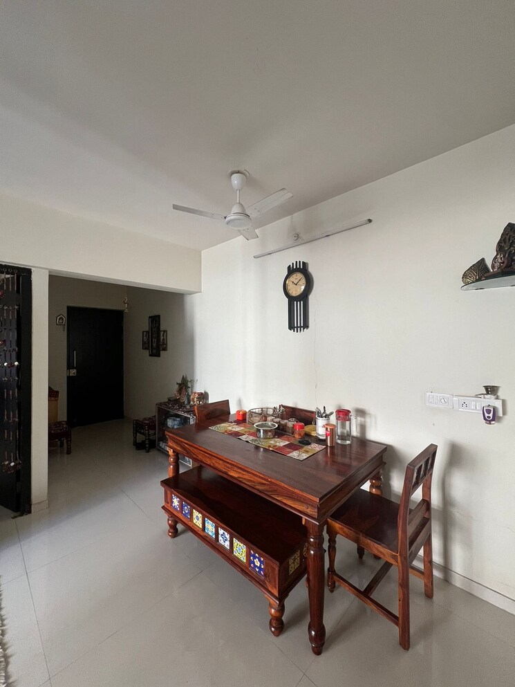 Living Room, godrej-central 2.5 Bedroom 895 Sq.Ft. Apartment In Chembur Mumbai 8117381