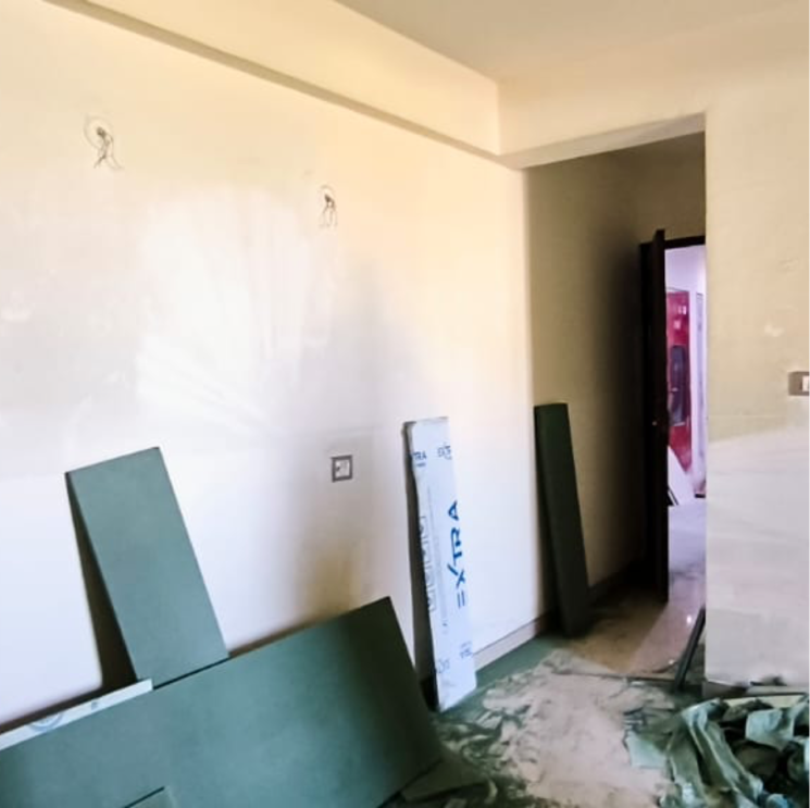 Living Room, rof-aalayas-phase-2 3 Bedroom 864 Sq.Ft. Apartment In Sector 102 Gurgaon 8117474