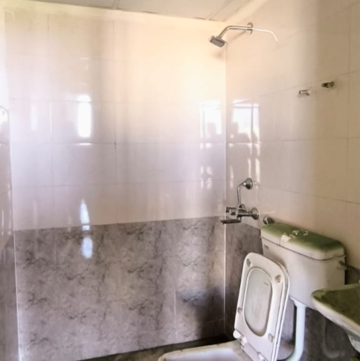 Bathroom in 3 BHK Apartment at ROF Aalayas Phase 2, Sector 102 – for Sale