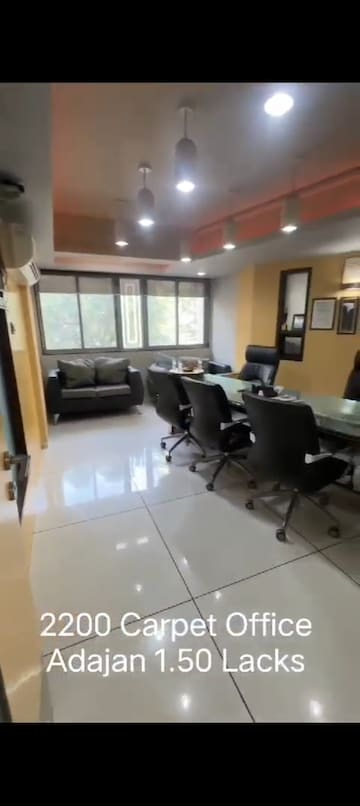 Commercial Office Space 2200 Sq.Ft. For Resale in Adajan Surat  8117449