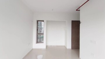 Master Bedroom in 2 BHK Apartment at Kalpataru Immensa, Kolshet Road – for Rent