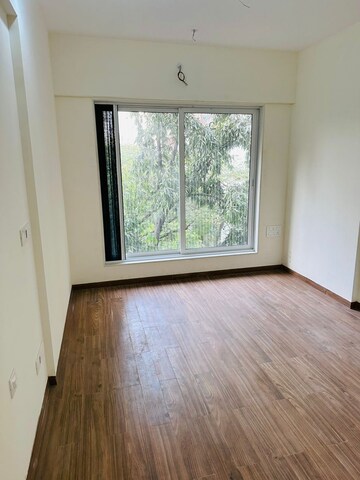 Room in 2.5 BHK Apartment at Shell Colony, Chembur – for Rent
