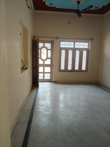 Room in 3 BHK Villa at Shivalik Nagar – for Rent