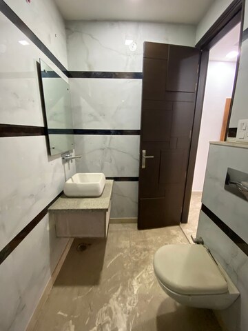 Kitchen in 3 BHK Builder Floor at Paschim Vihar – for Rent