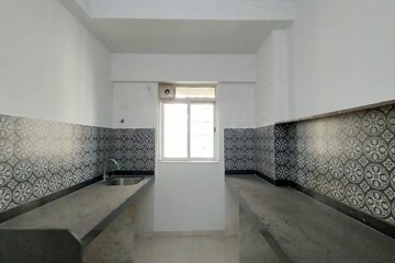 1 BHK Apartment For Sale in Lodha Amara, Kolshet Road