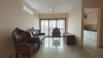 Living Room in 2.5 BHK Apartment at Shah Heights, Kharghar – for Rent