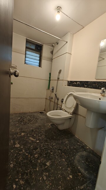 Bathroom in 2.5 BHK Apartment at Shah Heights, Kharghar – for Rent