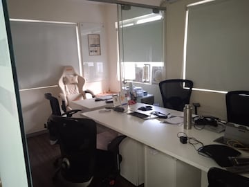 Commercial Office Space 688 Sq.Ft. For Rent in Nariman Point Mumbai  8117559