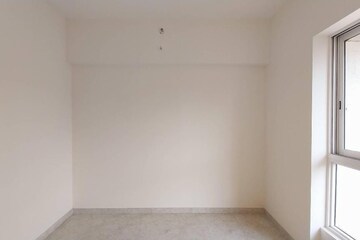 Bedroom in 3 BHK Apartment at Lodha Amara, Kolshet Road – for Rent