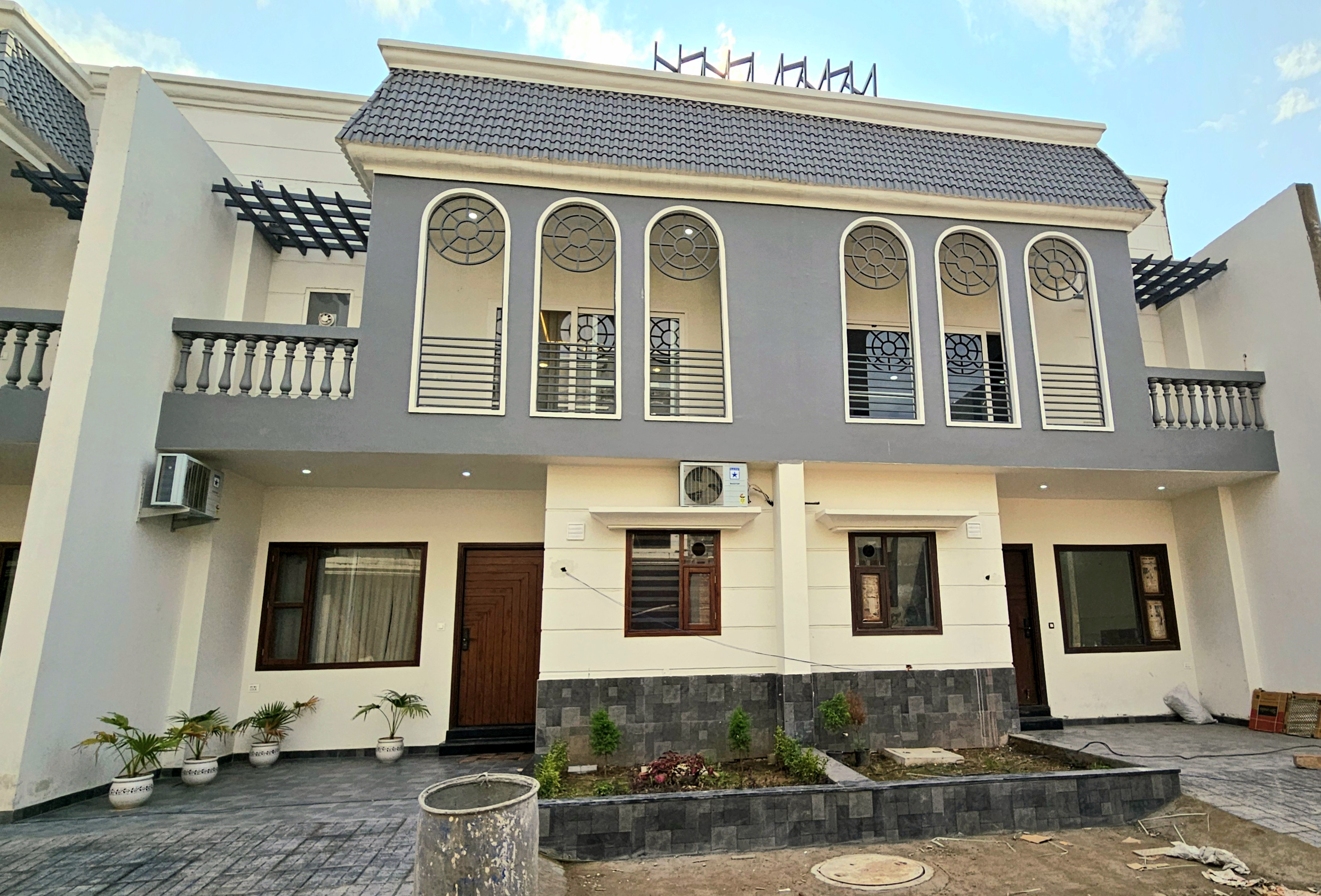 3 BHK + Pooja Room Independent House For Sale in High Ground