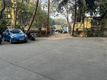 Parking in 1 BHK Apartment at Nichi CHS, Kurla – for Rent