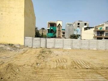  Plot For Sale in Sikandrabad