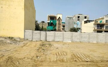 Plot For Sale in Sikandrabad