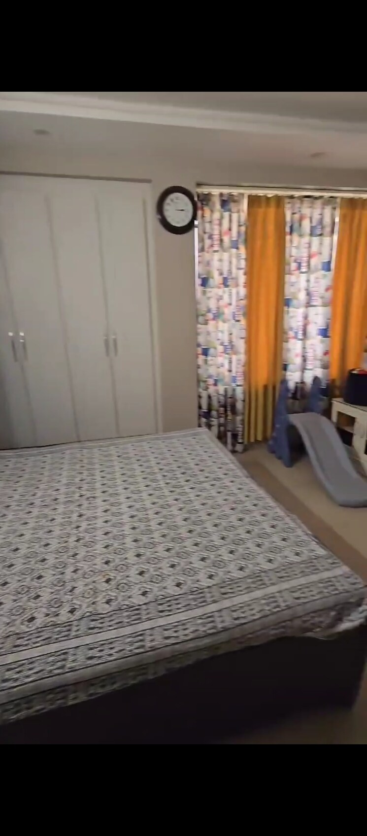 Bedroom, mahagun-mascot 4 Bedroom 3180 Sq.Ft. Apartment In Sain Vihar Ghaziabad 8117745