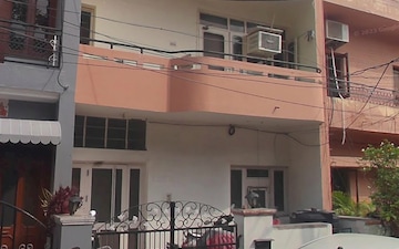 5 BHK Independent House For Sale in Sector 40