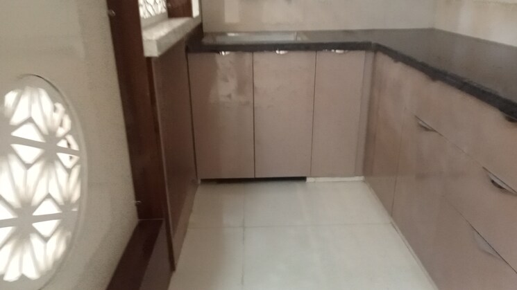 Room, palam colony 3 Bedroom 900 Sq.Ft. Builder Floor In Palam Colony Delhi 8117722