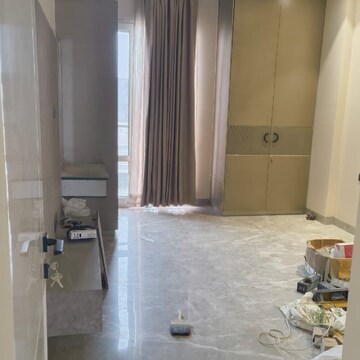Bathroom in 3 BHK Builder Floor at Janakpuri – for Rent