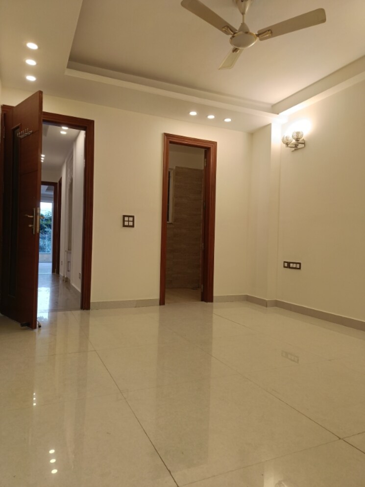 undefined, unitech-south-city-ii 3 Bedroom 1800 Sq.Ft. Builder Floor In Sector 50 Gurgaon 8117738