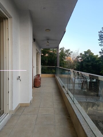 Balcony in 3 BHK Builder Floor at Unitech South City II, Sector 50 – for Sale