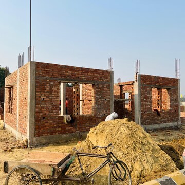 Plot Area in  Plot at Gosainganj – for Sale