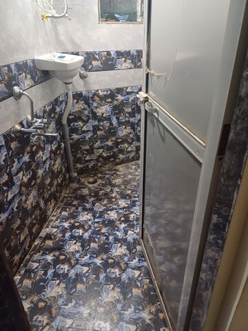 Bathroom in  Pg at Sector 10 Ghansoli – for Rent