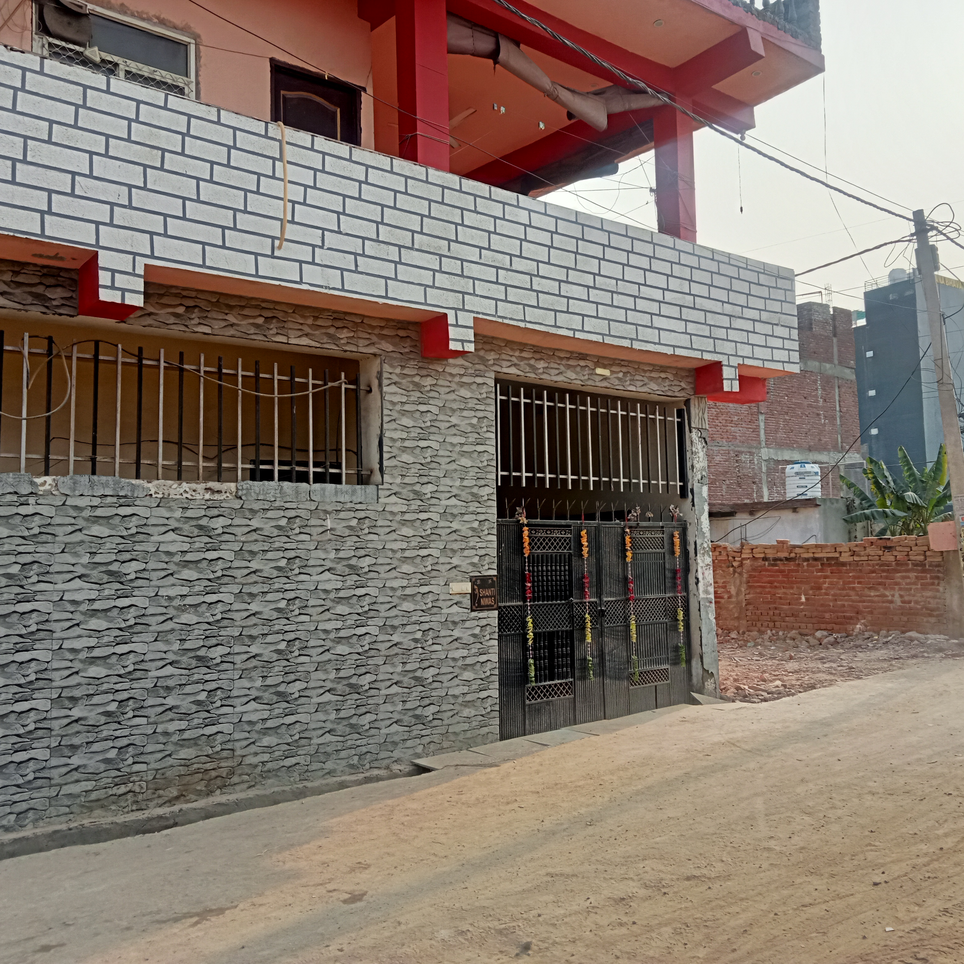 Plot For Sale in Metro City 